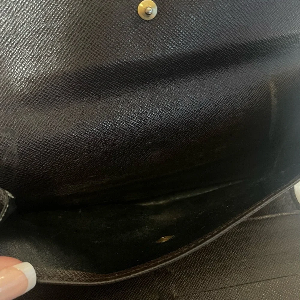 Authentic Louis Vuitton Long Wallet - Picture 7 of 11